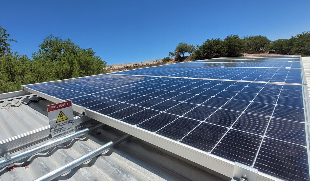 Proyectos Fotovoltaicos: De la Planificación a la Puesta en Marcha