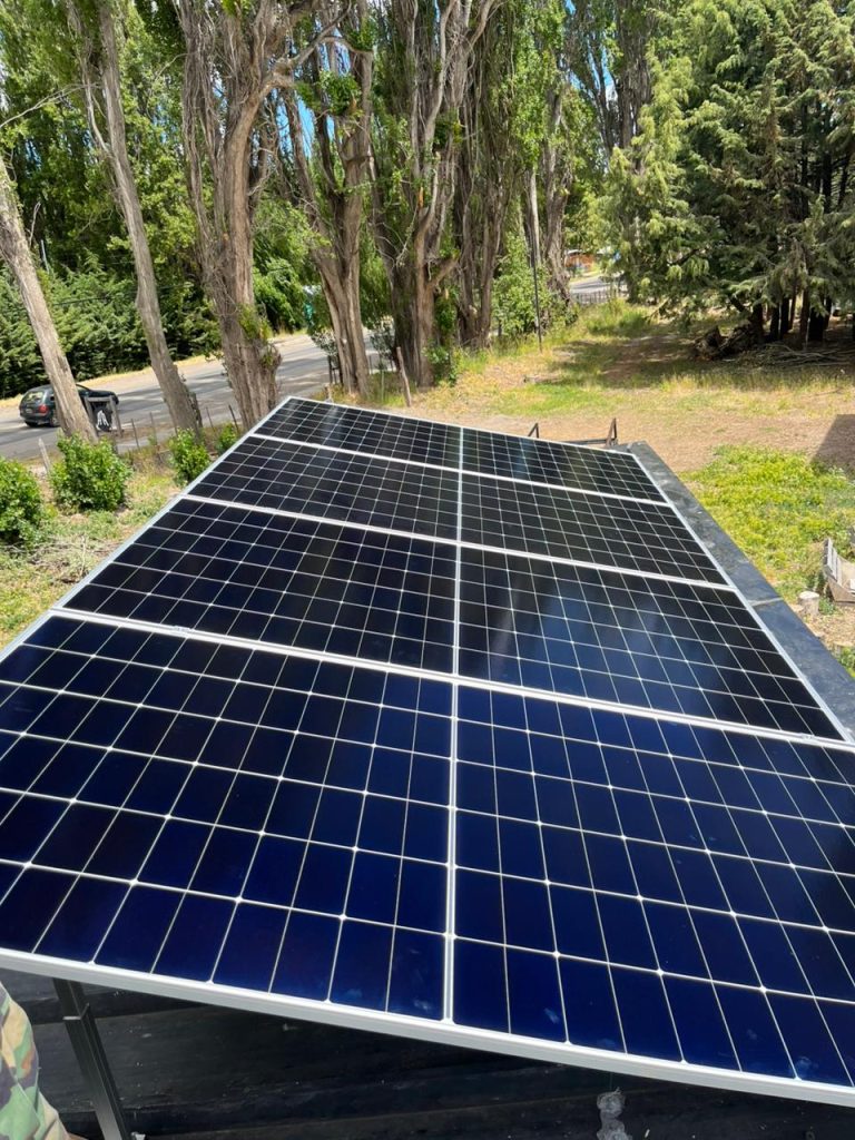 Instalación fotovoltaica de Solar Bosch en Chile Chico